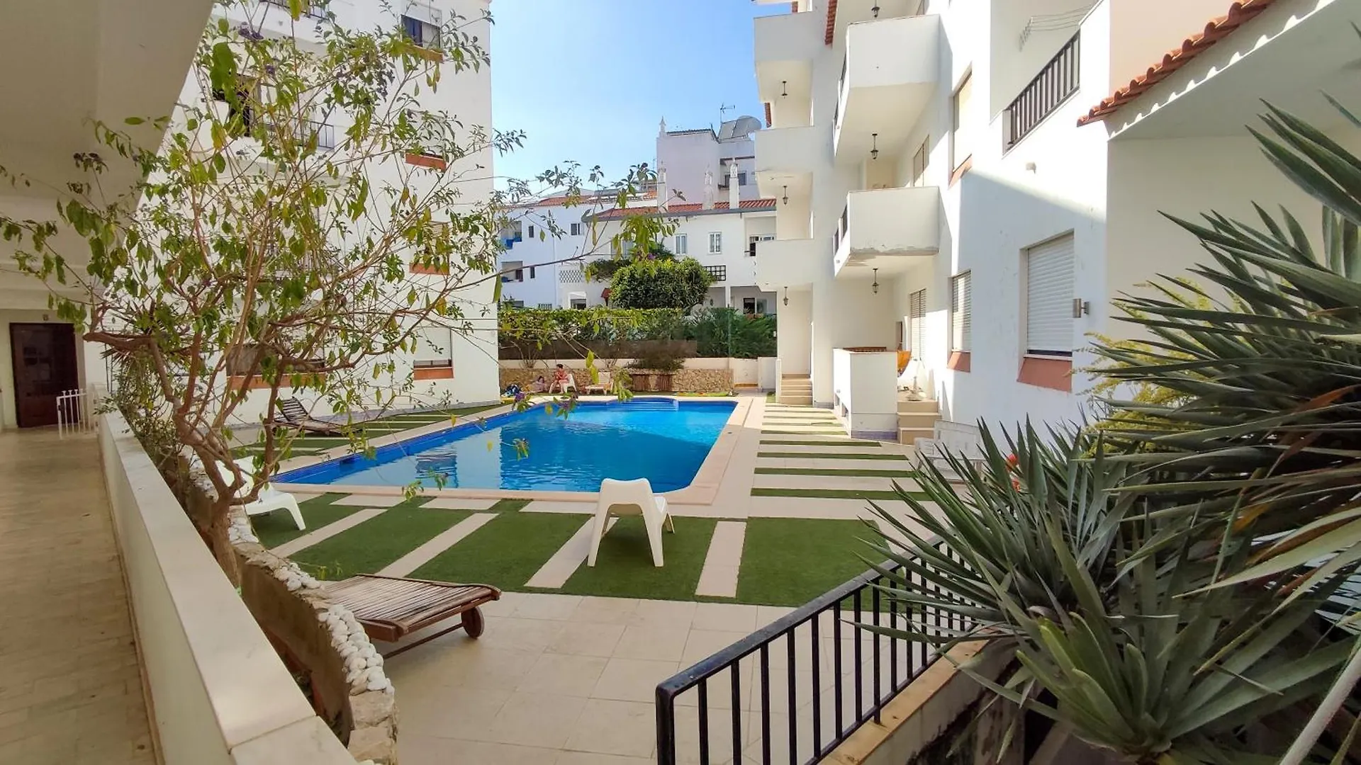 Old Town Apartment Nearthe Beach Албуфейра